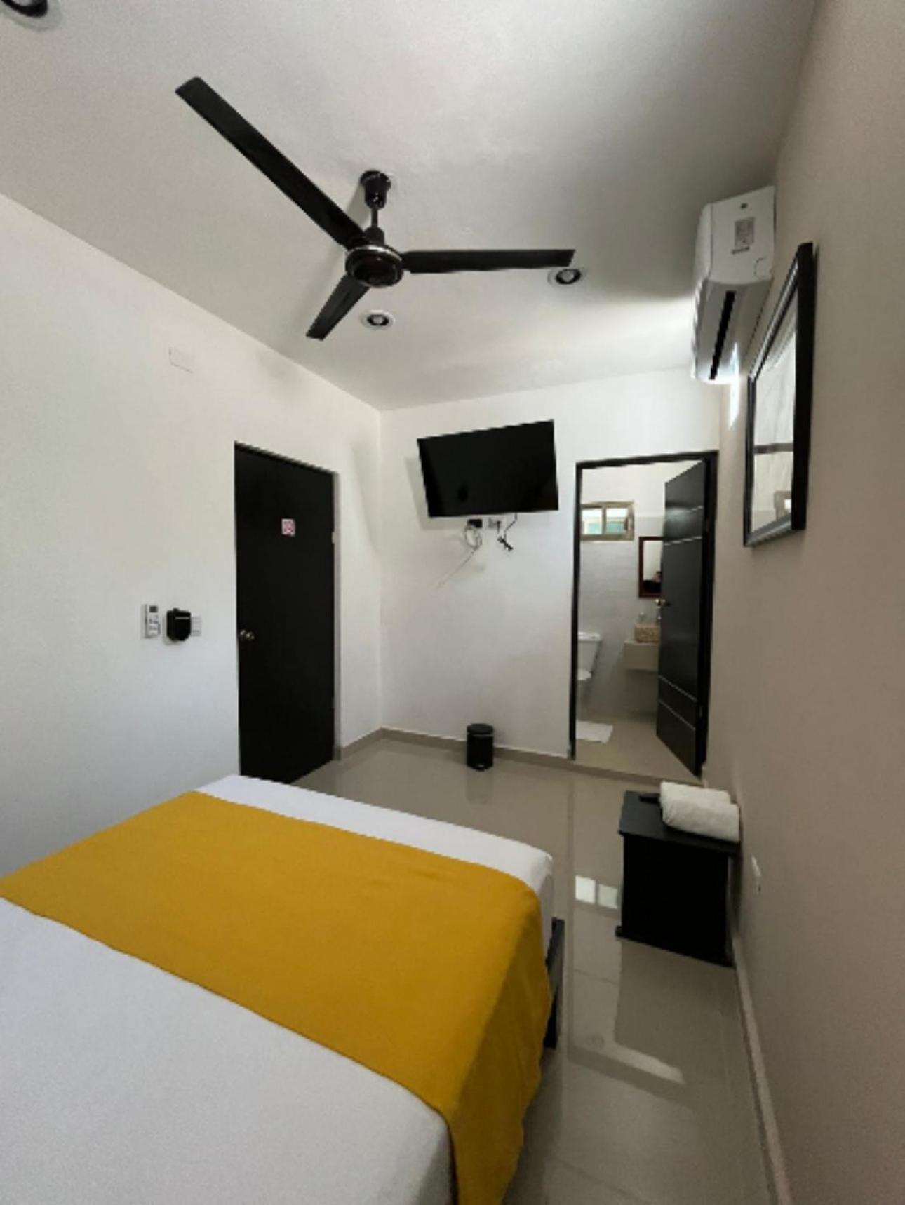 Hotel Zibahun Valladolid  Exteriér fotografie